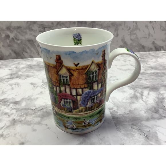Vintage Wren Giftware "Cottages" design Mug by artist Clive Boardman - England - Picture 1 of 6
